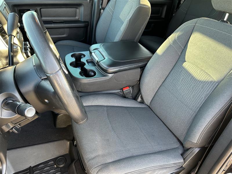 RAM 2500 Tradesman Crew Cab SWB 4WD 2021