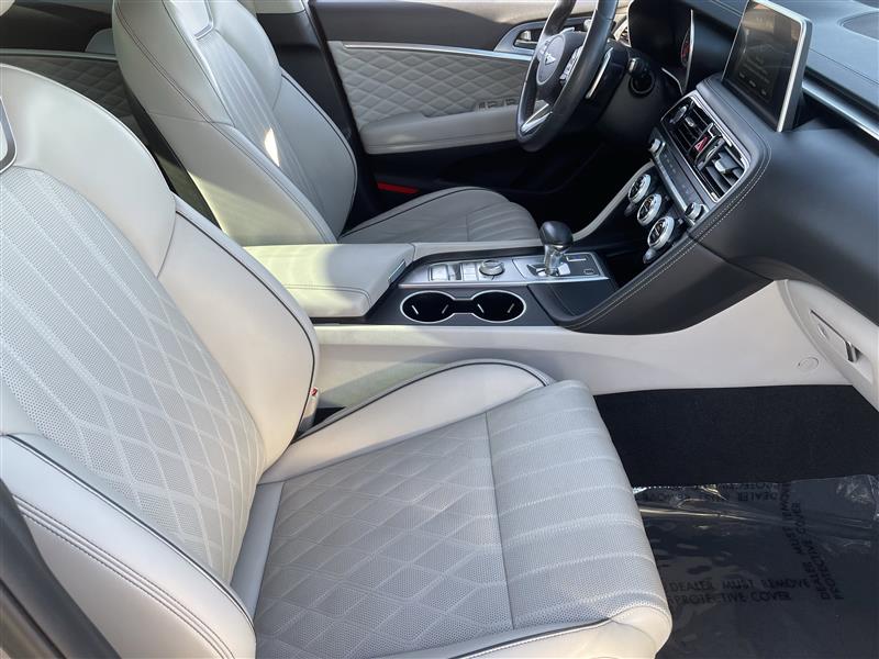 Genesis G70 2.0T 2021