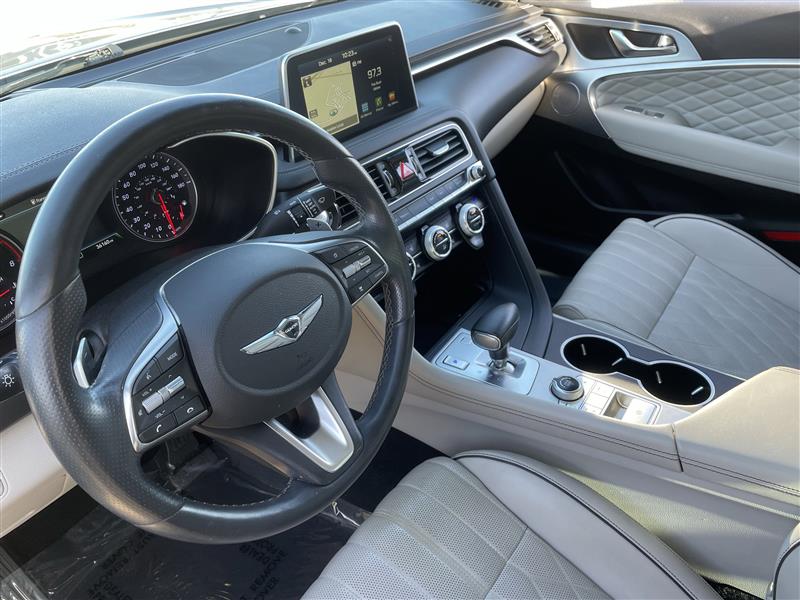 Genesis G70 2.0T 2021