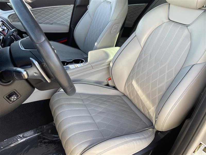 Genesis G70 2.0T 2021