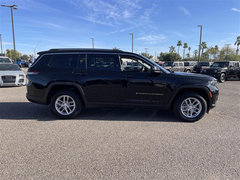 Jeep Grand Cherokee L Laredo 2023