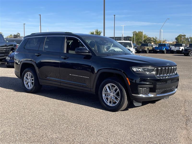 Jeep Grand Cherokee L Laredo 2023