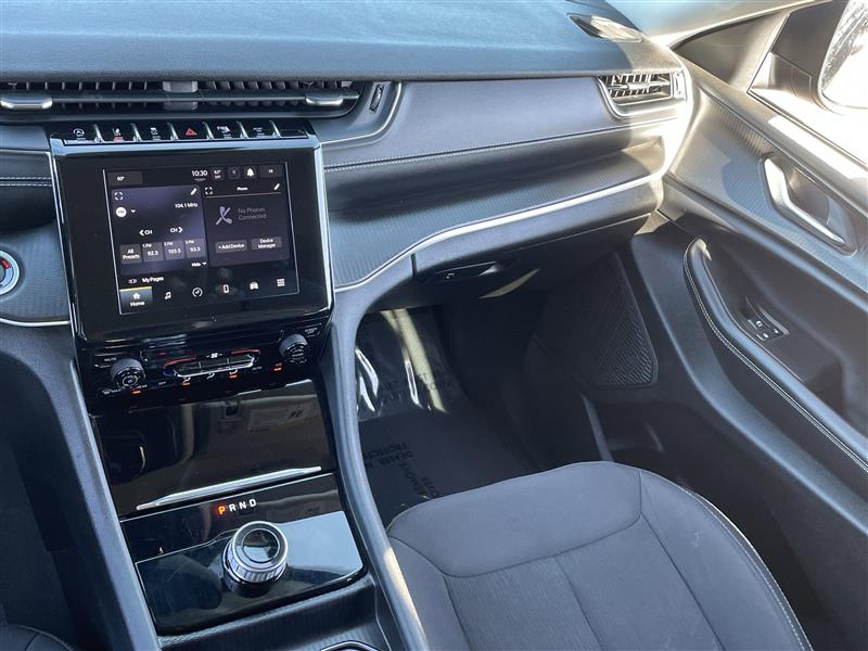 Jeep Grand Cherokee L Laredo 2023