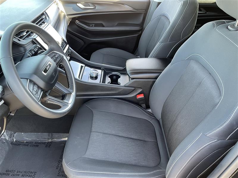 Jeep Grand Cherokee L Laredo 2023