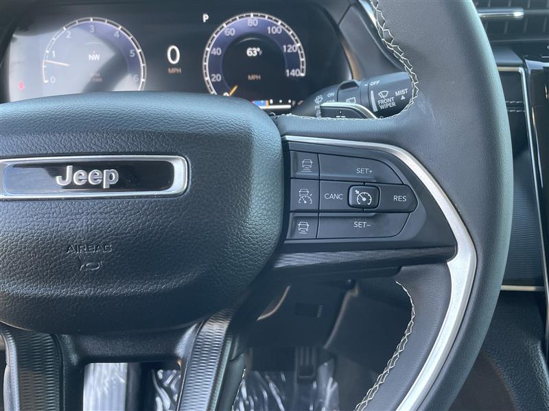 Jeep Grand Cherokee L Laredo 2023