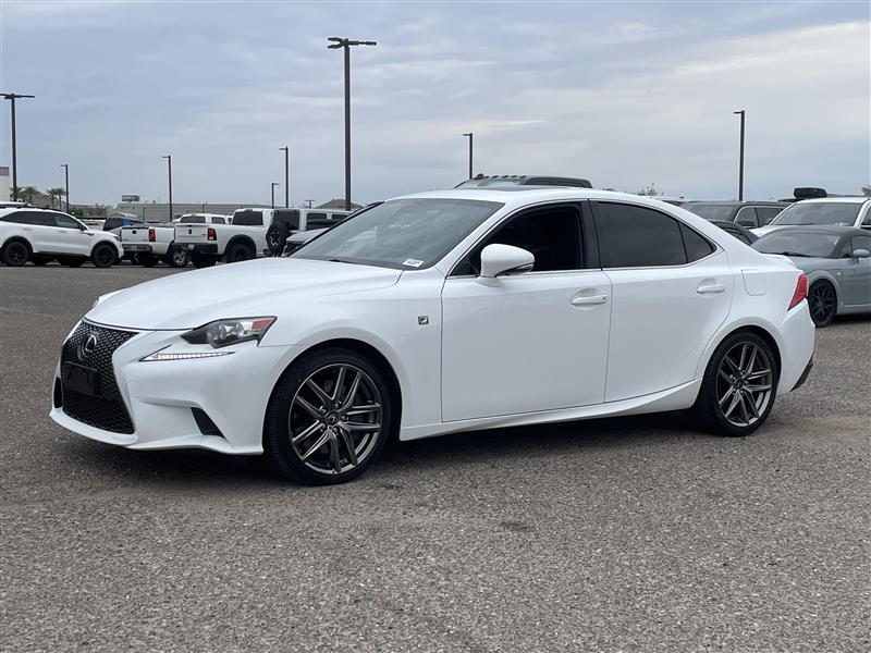 Lexus IS 300 AWD 2016