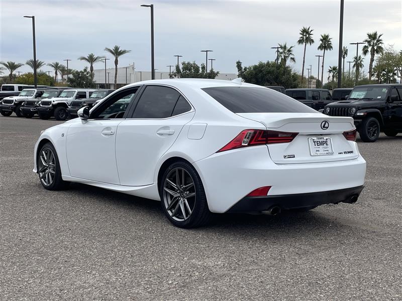 Lexus IS 300 AWD 2016