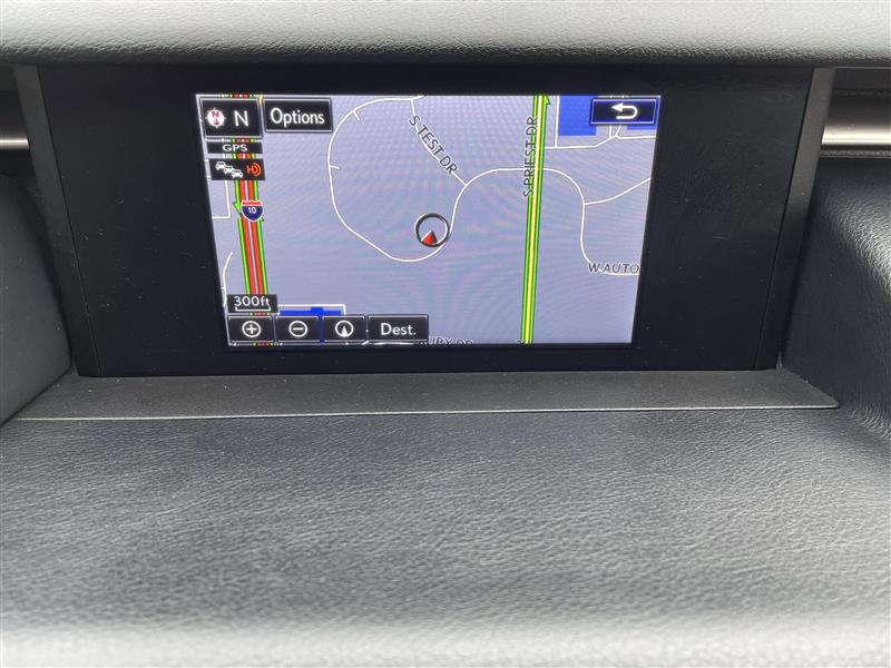 Lexus IS 300 AWD 2016