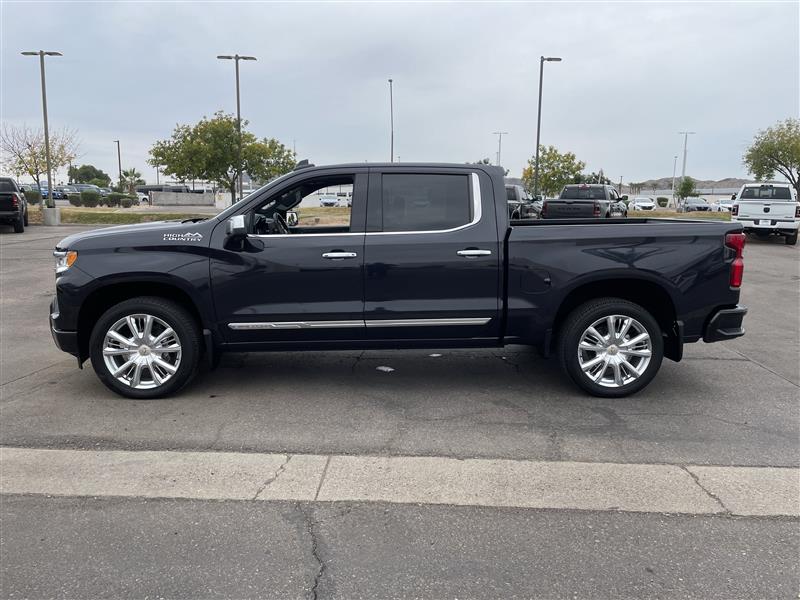 Chevrolet Silverado 1500 High Country Crew Cab 4WD 2024