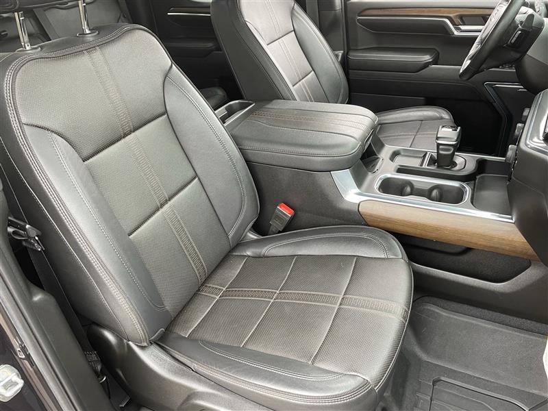 Chevrolet Silverado 1500 High Country Crew Cab 4WD 2024