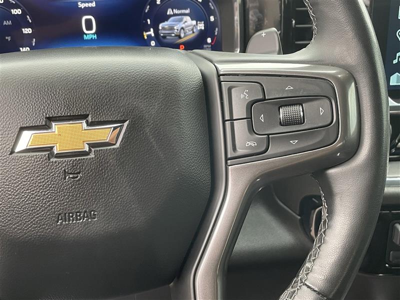 Chevrolet Silverado 1500 High Country Crew Cab 4WD 2024