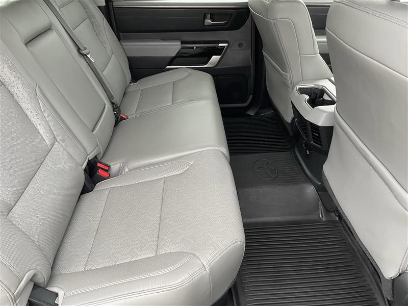 Toyota Tundra Limited CrewMax 4WD 2024