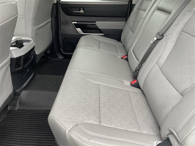 Toyota Tundra Limited CrewMax 4WD 2024