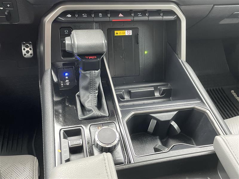 Toyota Tundra Limited CrewMax 4WD 2024