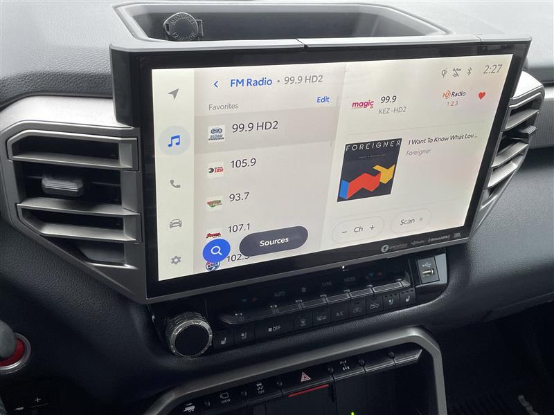 Toyota Tundra Limited CrewMax 4WD 2024