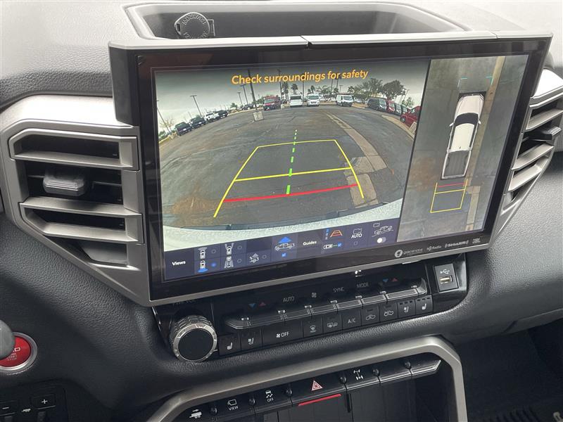 Toyota Tundra Limited CrewMax 4WD 2024