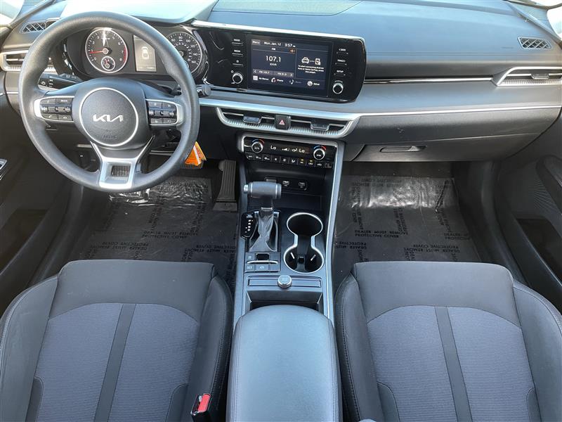 Kia K5 LX 2022