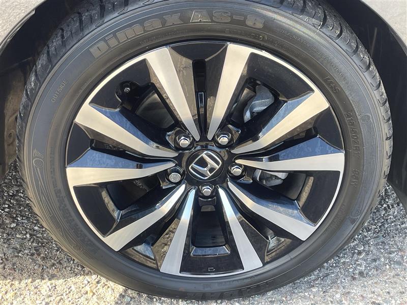 Honda Civic EX-L Hatchback 2023