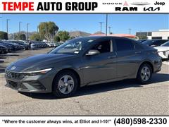 2025 Hyundai Elantra 