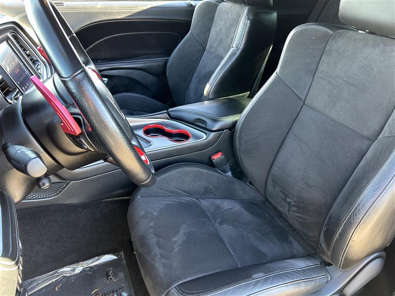 Dodge Challenger GT AWD 2021