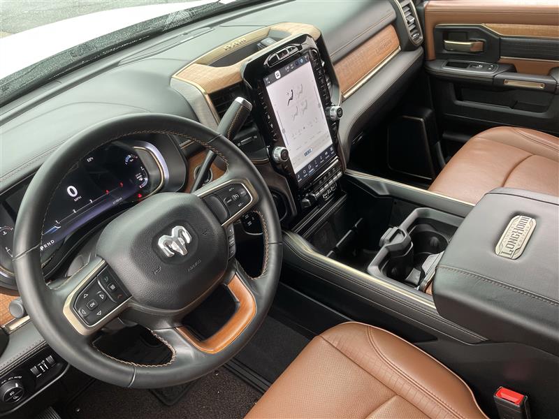 RAM 2500 Longhorn Crew Cab SWB 4WD 2024