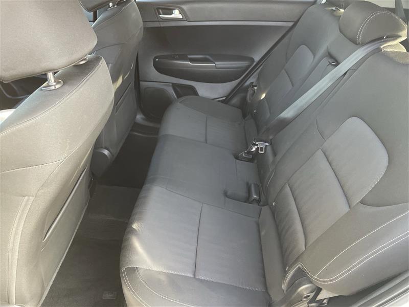 Kia Sportage LX FWD 2020