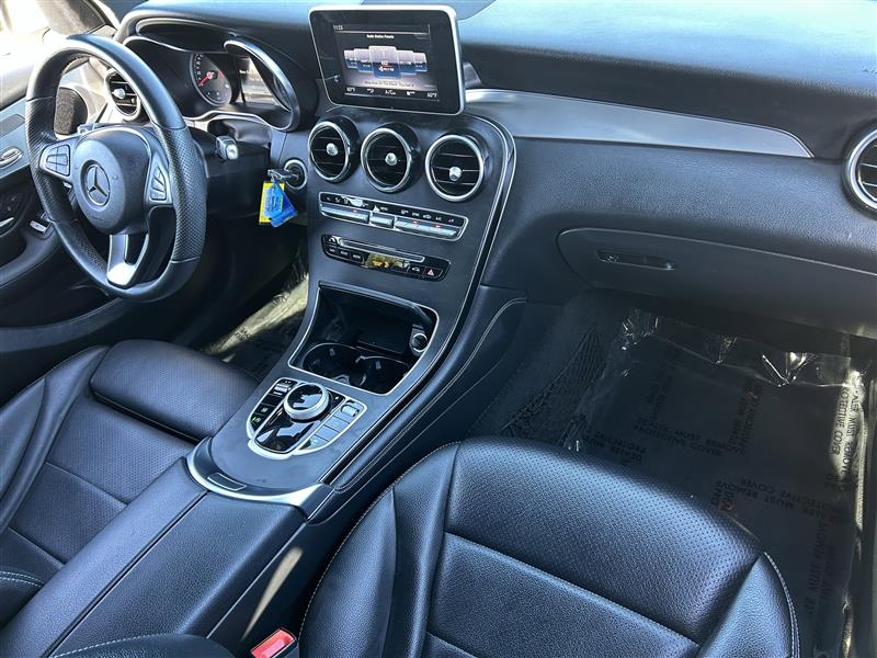 Mercedes-Benz GLC-Class GLC300 4MATIC 2019