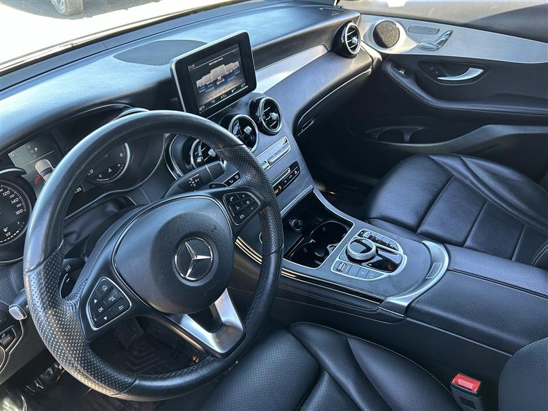 Mercedes-Benz GLC-Class GLC300 4MATIC 2019