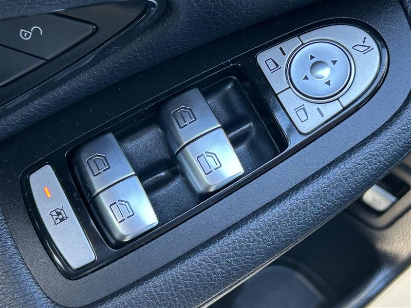 Mercedes-Benz GLC-Class GLC300 4MATIC 2019