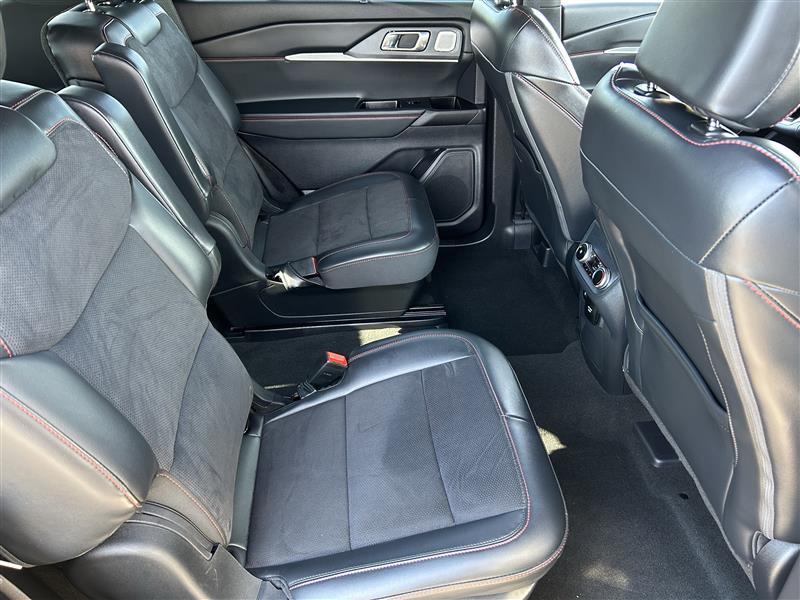 Ford Explorer ST AWD 2025