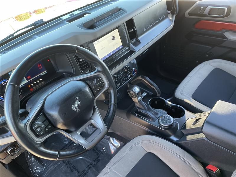 Ford Bronco Big Bend 2-Door w/Advanced 2023