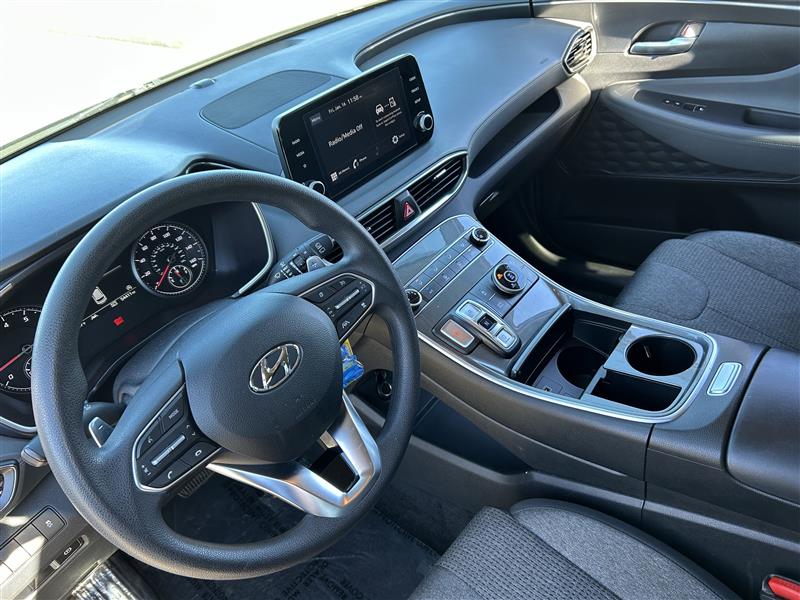 Hyundai Santa Fe SE AWD 2023