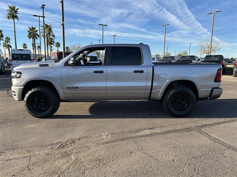 RAM 1500 Big Horn Crew Cab SWB 4WD 2025