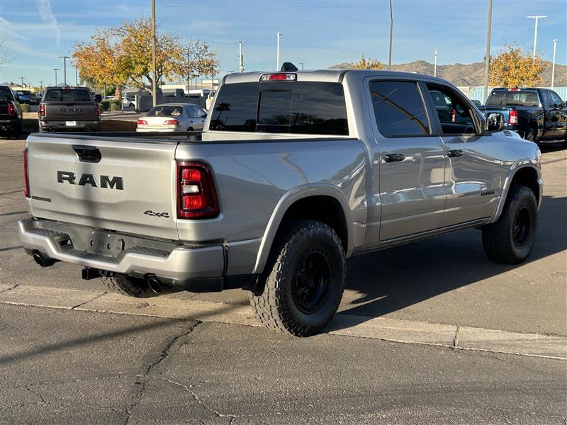 RAM 1500 Big Horn Crew Cab SWB 4WD 2025