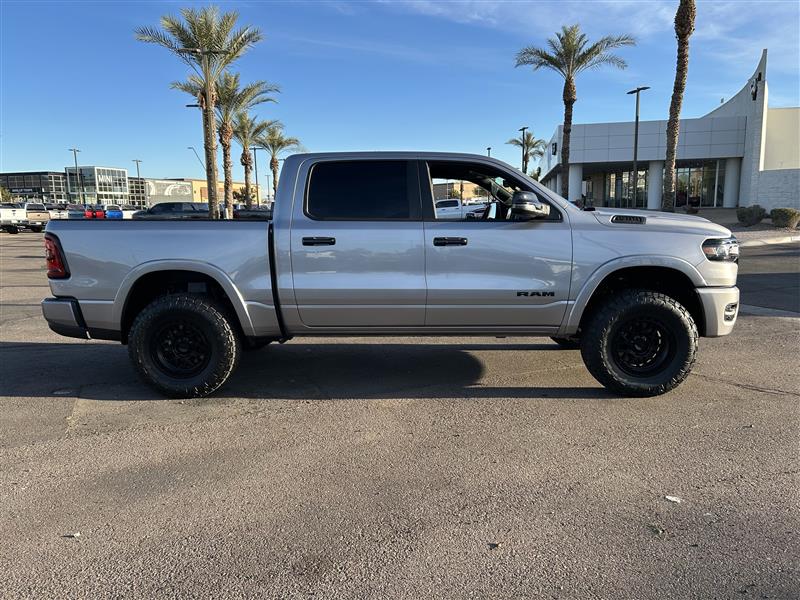 RAM 1500 Big Horn Crew Cab SWB 4WD 2025