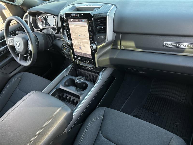 RAM 1500 Big Horn Crew Cab SWB 4WD 2025