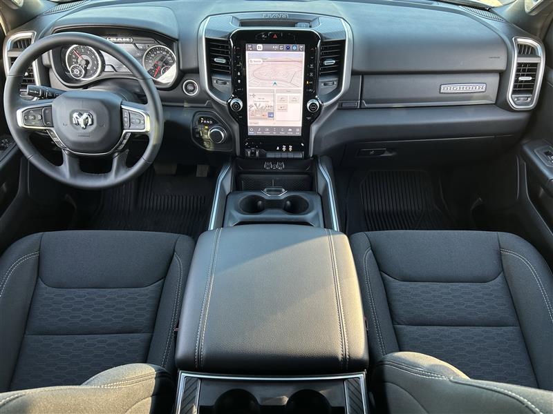 RAM 1500 Big Horn Crew Cab SWB 4WD 2025