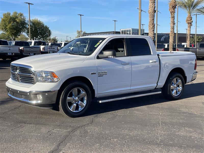 RAM 1500 Classic Tradesman Crew Cab SWB 2WD 2019