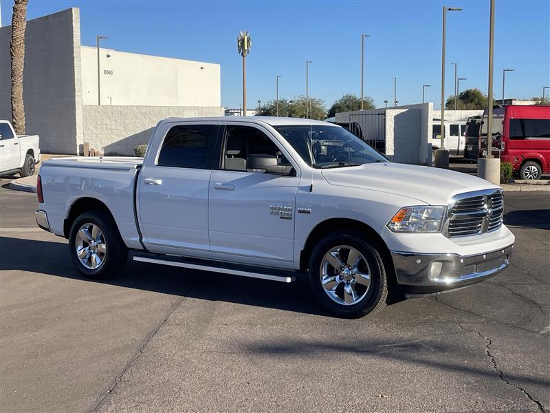 RAM 1500 Classic Tradesman Crew Cab SWB 2WD 2019
