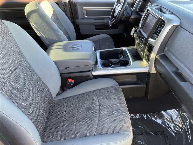 RAM 1500 Classic Tradesman Crew Cab SWB 2WD 2019