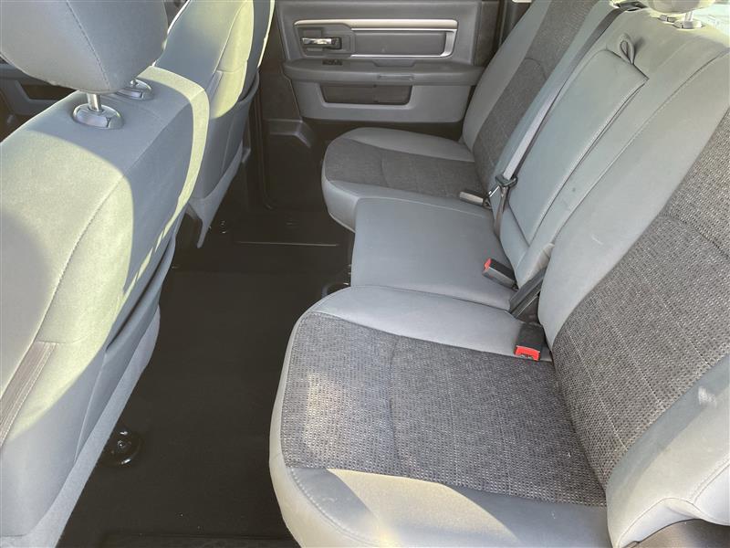 RAM 1500 Classic Tradesman Crew Cab SWB 2WD 2019