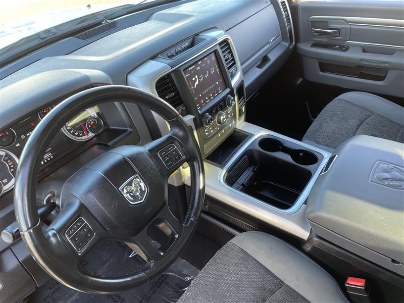 RAM 1500 Classic Tradesman Crew Cab SWB 2WD 2019