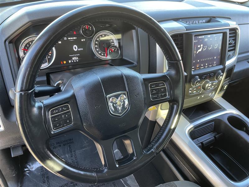 RAM 1500 Classic Tradesman Crew Cab SWB 2WD 2019