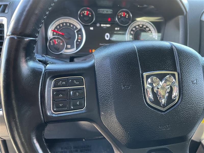 RAM 1500 Classic Tradesman Crew Cab SWB 2WD 2019