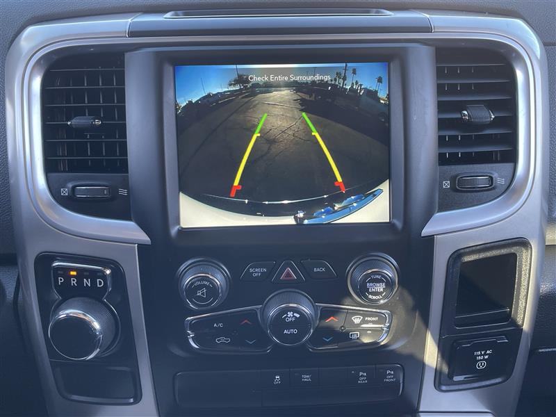 RAM 1500 Classic Tradesman Crew Cab SWB 2WD 2019