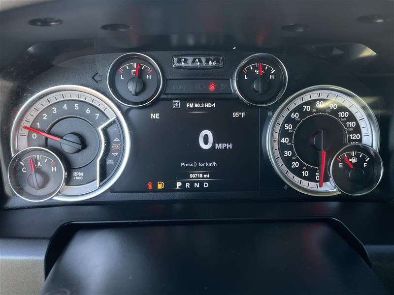 RAM 1500 Classic Tradesman Crew Cab SWB 2WD 2019