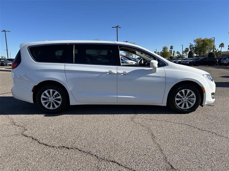 Chrysler Pacifica Touring Plus 2018