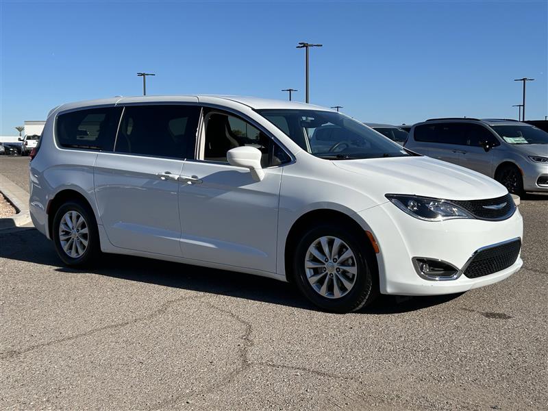 Chrysler Pacifica Touring Plus 2018
