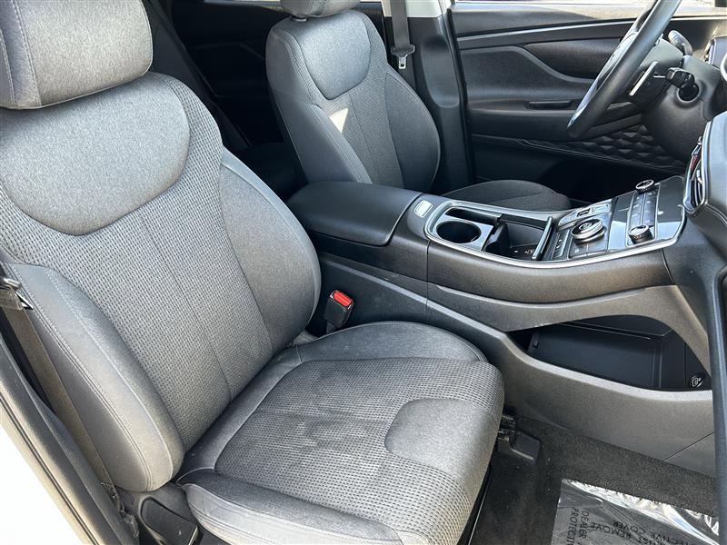 Hyundai Santa Fe SEL 2021