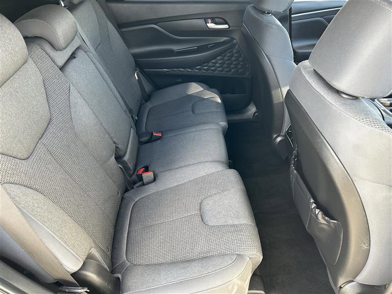 Hyundai Santa Fe SEL 2021